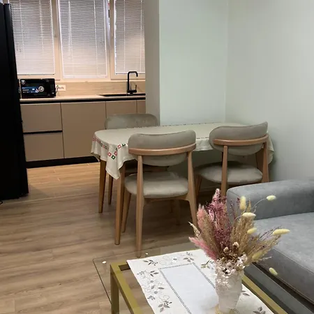 Apartman Tia *
